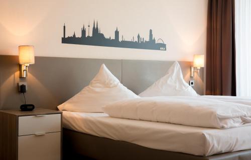 Double Room image 9