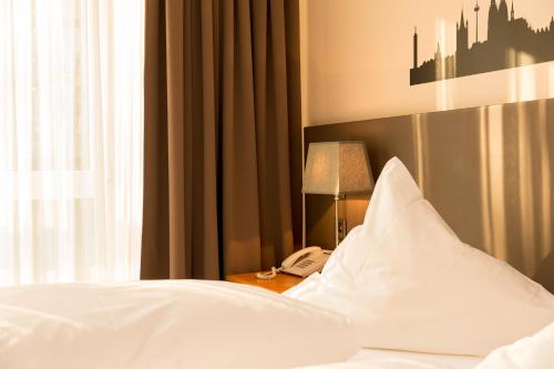 Hotel Drei Kronen - image 4