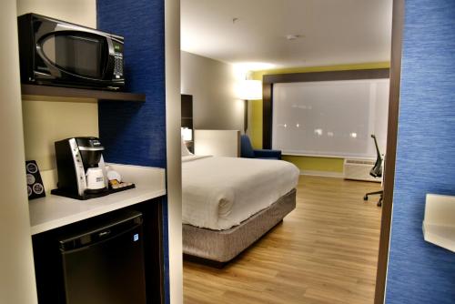 Holiday Inn Express & Suites - Gatineau - Ottawa, an IHG Hotel