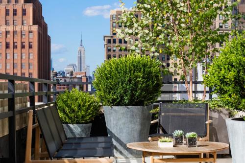 Smyth Tribeca - image 8