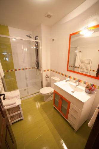 Two-Bedroom Apartment (5-6 Adults)