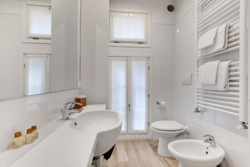 Rialto Prestige - Campo S.Maria Formosa - image 14