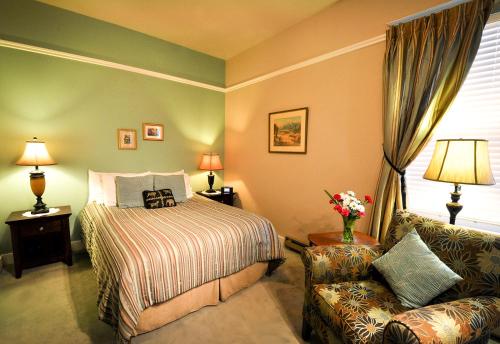 Columbia Hotel