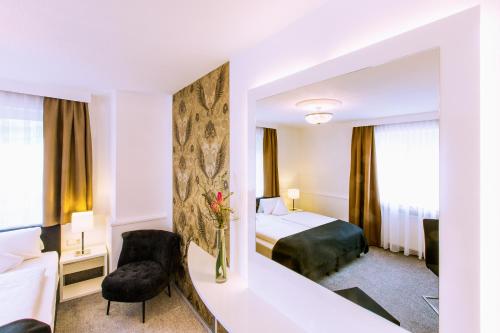 Hotel Hellers Twenty Four II -24h-Check-In- - image 12