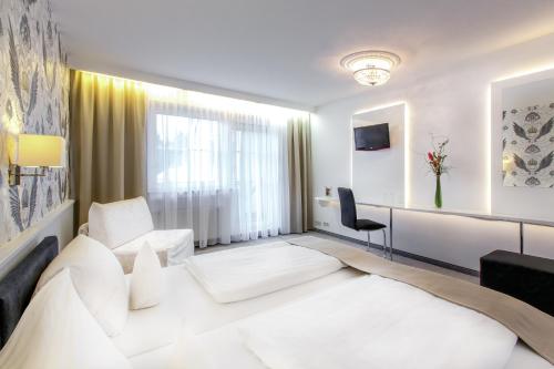 海勒二十四二号旅馆 (Hellers Twenty Four II) in 腓德列斯哈芬