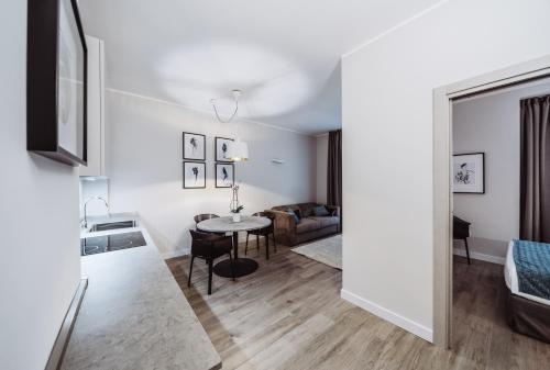 Estella luxury suites - image 12