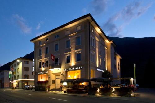 Hotel Crusch Alba Zernez - image 2