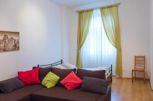 Modern Apartments Opatovická - image 11