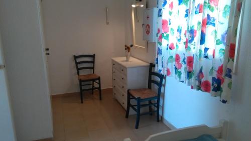  Menigos 71 in Glyfada