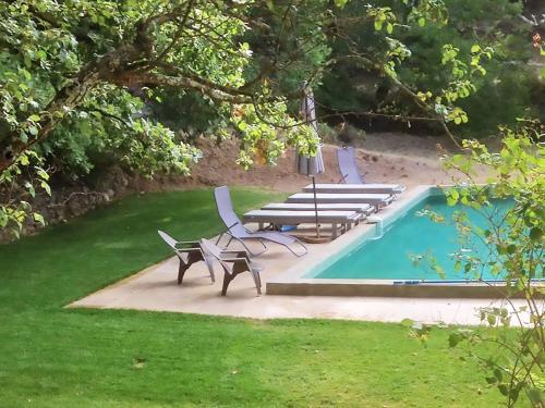 Beautiful riverside villa in Entrecasteaux - Accommodation