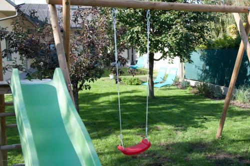Sabines Apartments Ferienwohnungen - image 10