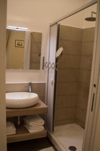 Interno 10 Cavour, Naples (photo 10)