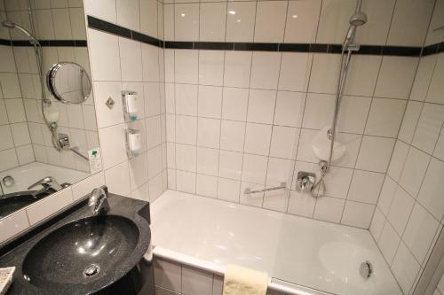 Hotel National Düsseldorf (Superior) - image 5