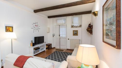 Rental in Rome Panieri Terrace - main image