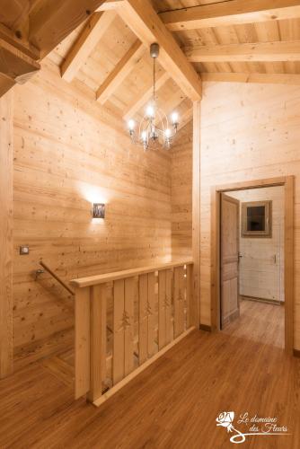 Chalet familial 9 personnes avec sauna privatif et piscine naturelle - Le Domaine des Fleurs Gérardmer - image 3