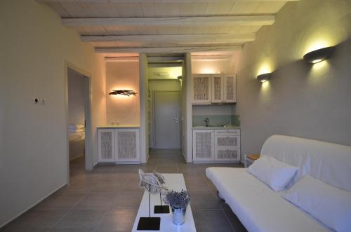 Létesítmények, Portes Houses in Koufonisia