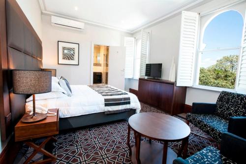 Avonmore On The Park Boutique Hotel - image 11