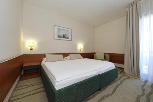 Hotel Mediteran - image 8