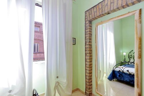Vintage 4 Bedrooms 20' Colosseum, Rom (Foto 6)