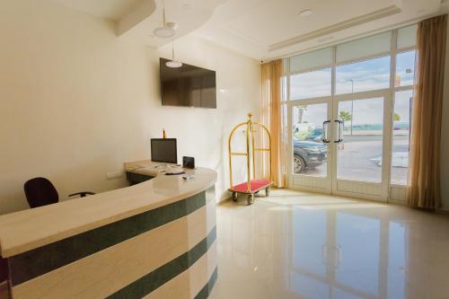 Hotel Mansour near Dakhla Airport