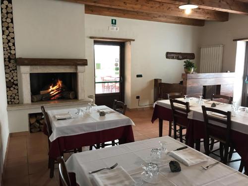 Ресторан, Agriturismo L'Ulivo in Падула