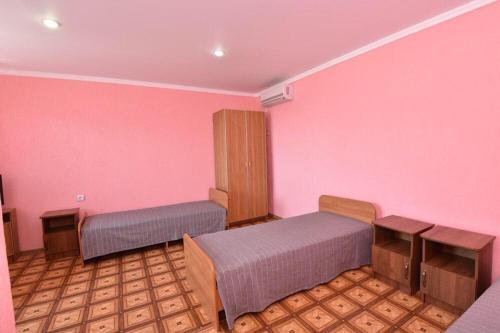 Dionis Guest House - image 2