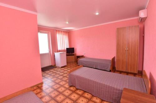 Dionis Guest House - image 4