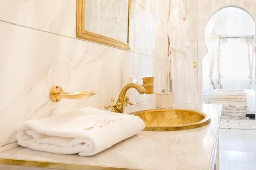 Riad SPA Les Portes de l'Orient TOURS - main image