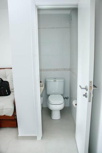 One-Bedroom Apartment image 5
