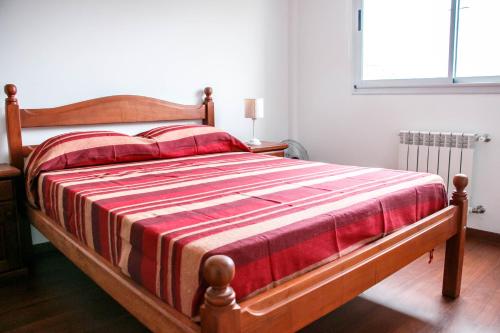 One-Bedroom Apartment image 6
