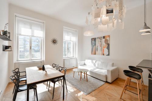 Kafka's Head Apartment, Praha (fotografie 6)