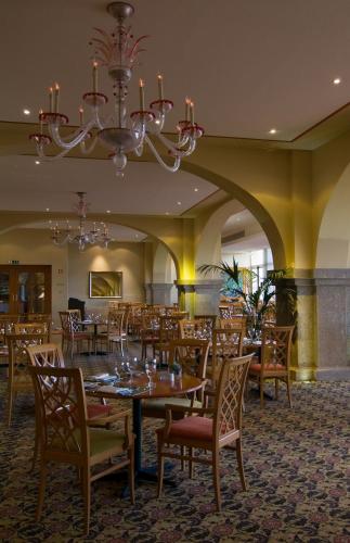 Pestana Carlton Madeira Ocean Resort Hotel - image 12