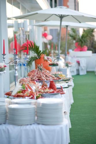 Hotel Mediterraneo - image 10
