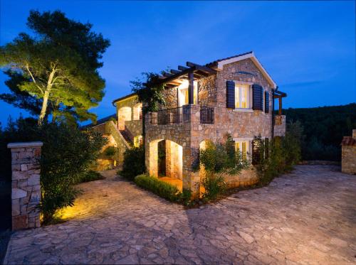 A szálláshely kívülről, Villa Rosa in Vrboska