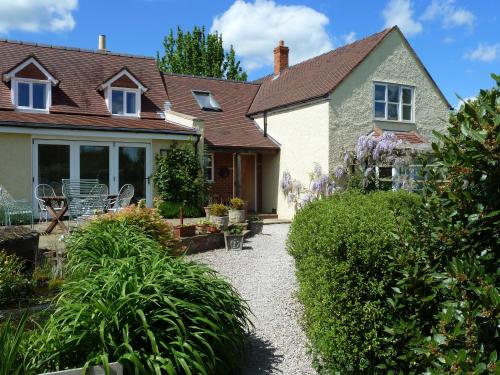 The Lodge, at Orchard Cottage 2