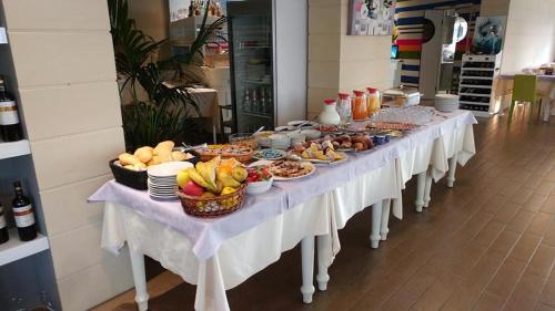 Hotel Ristorante Fortuna - image 6