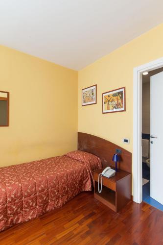 Hotel La Cascata – Azzano San Paolo, VA