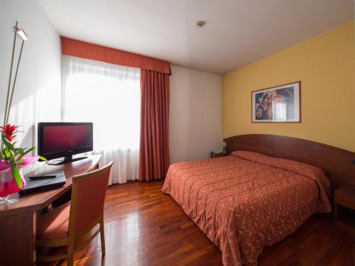 Hotel La Cascata – Azzano San Paolo, VA