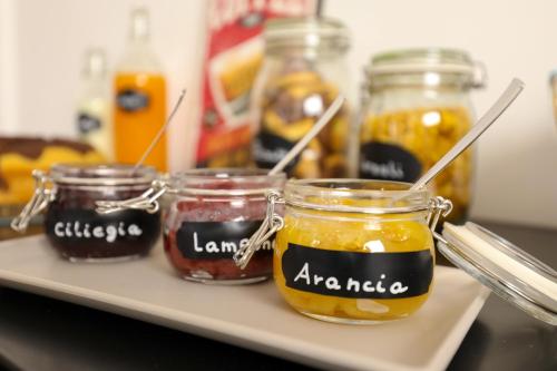 Travel B&B - image 13