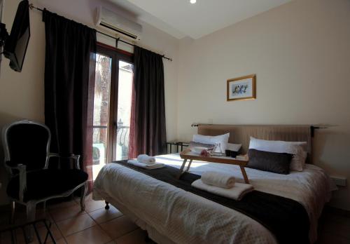 One-Bedroom Apartment image 10