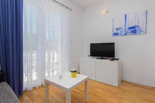 Apartments Villa Tribunj - image 7