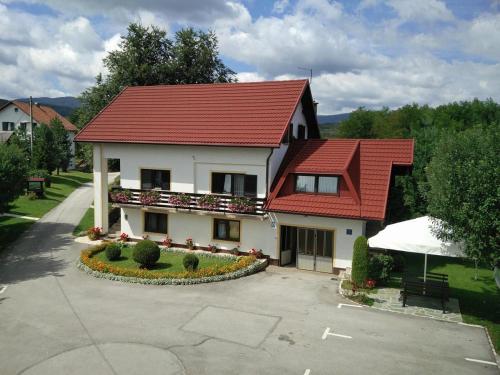  Apartment Irinovac 14749b in Rakovica
