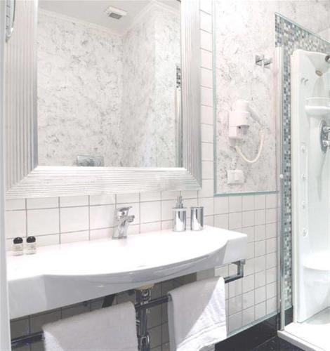 Relais La Maison De Luxe - image 11