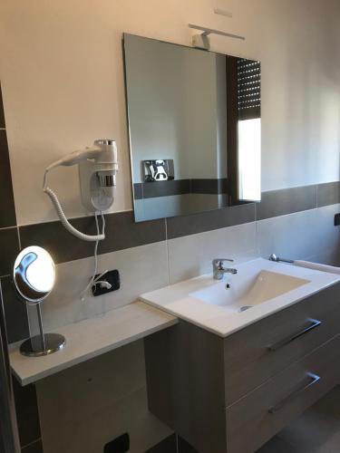 Color House Malpensa B&B - 화장실
