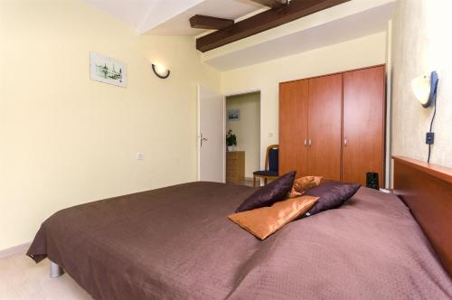 Apartments Toni - image 8