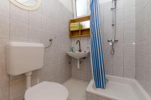 Apartments Ljubica, Rogoznica (photo 8)