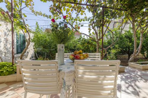 One-Bedroom Apartment - Ground Floor