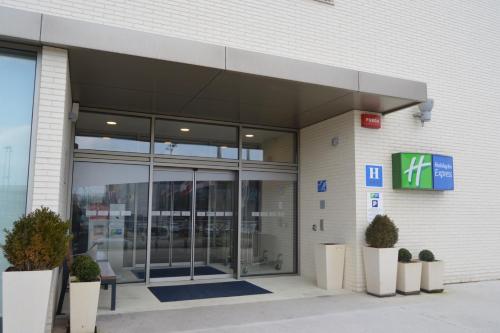 홀리데이 인 익스프레스 비토리아 바이 IHG - 출입구