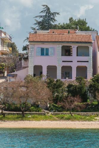  Apartments Artur in Grebaštica