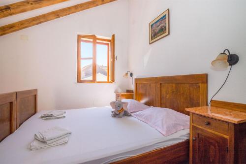 Three-Bedroom Holiday Home  image 7